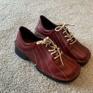 NAOT RED LEATHER SHOE